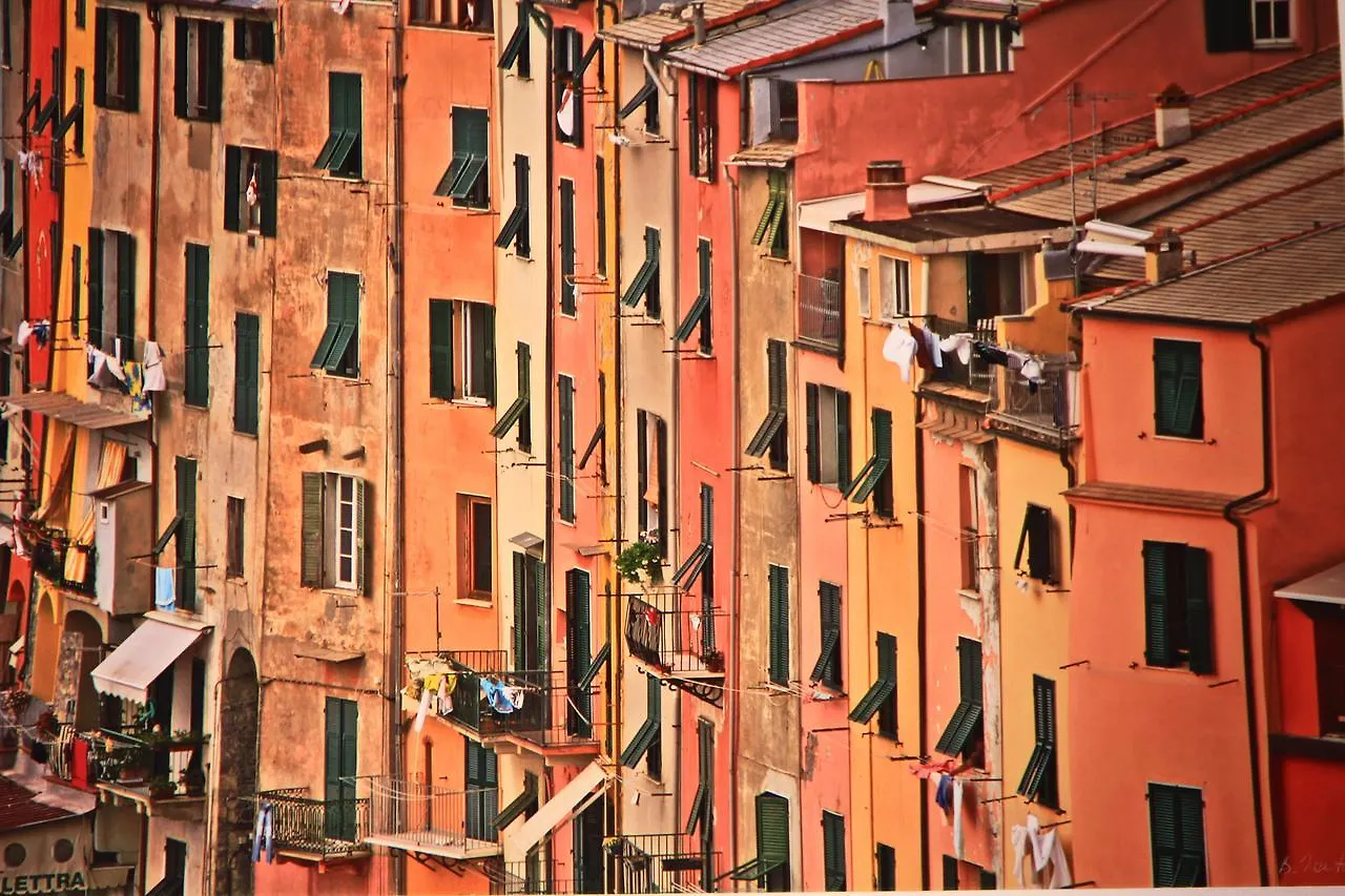 vernazza vacation 3 Bed & Breakfast